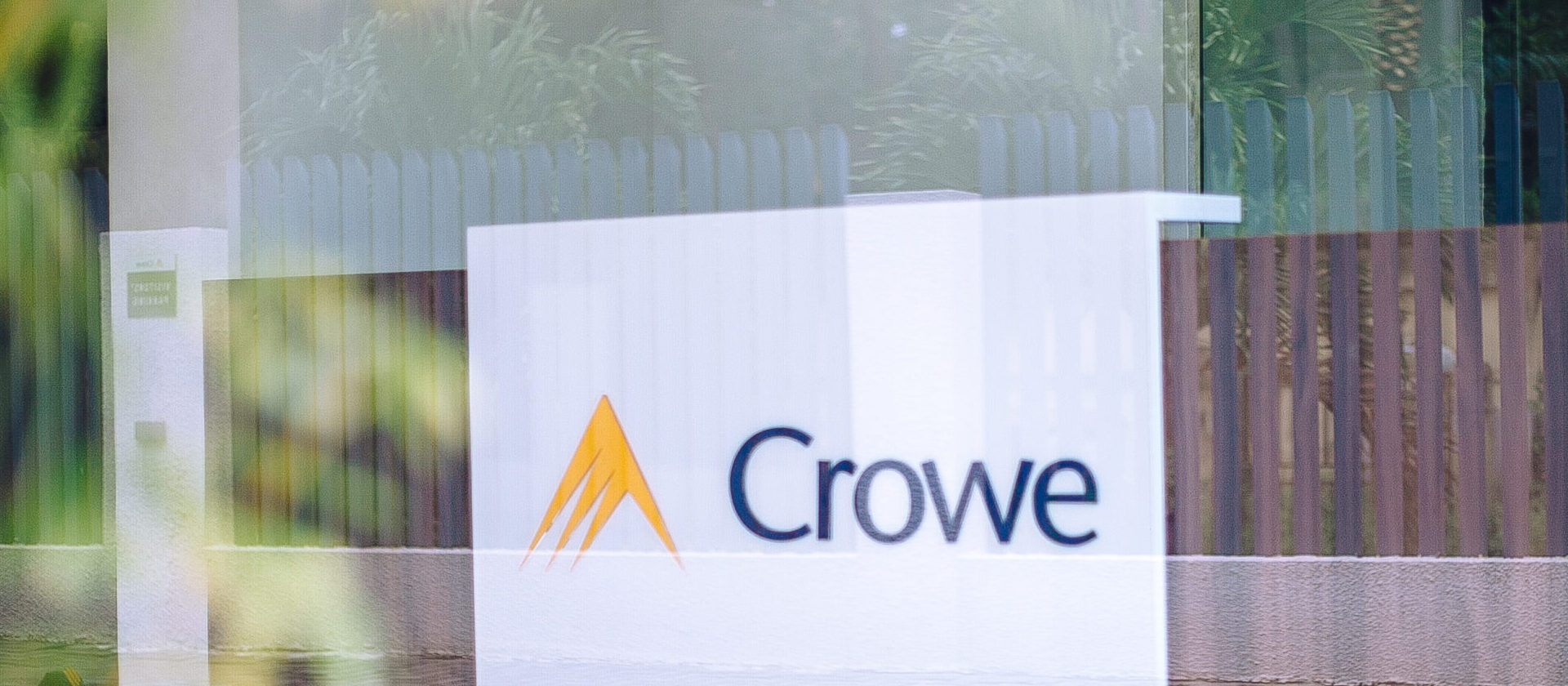 Crowe header